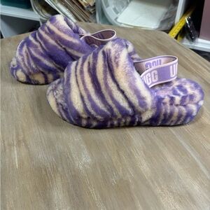 UGG fluff yeah zebra lilac bloom sheepskin sling back slippers size 7.